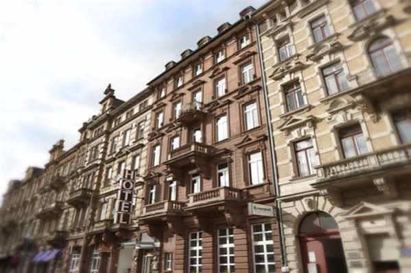 Trip Blankenburg Hotel 3*
